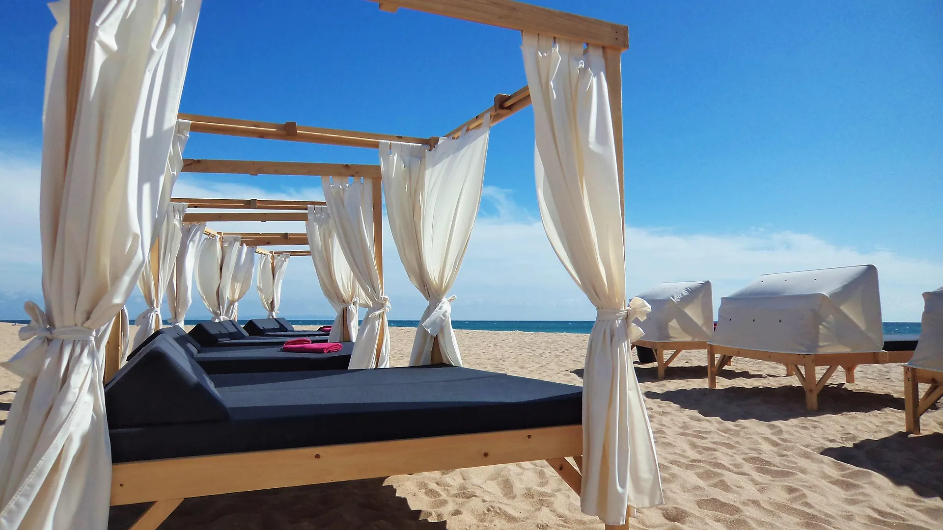 Hotel Boutique Varadero Zahara de los Atunes 2*,