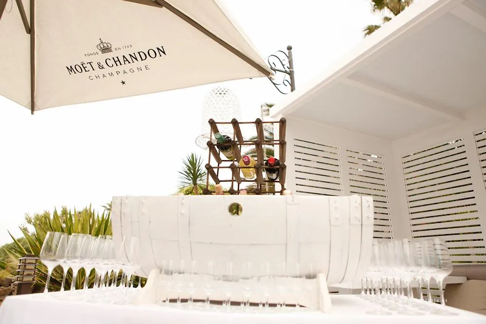 Hotel Boutique Varadero Захара-де-лос-Атунес